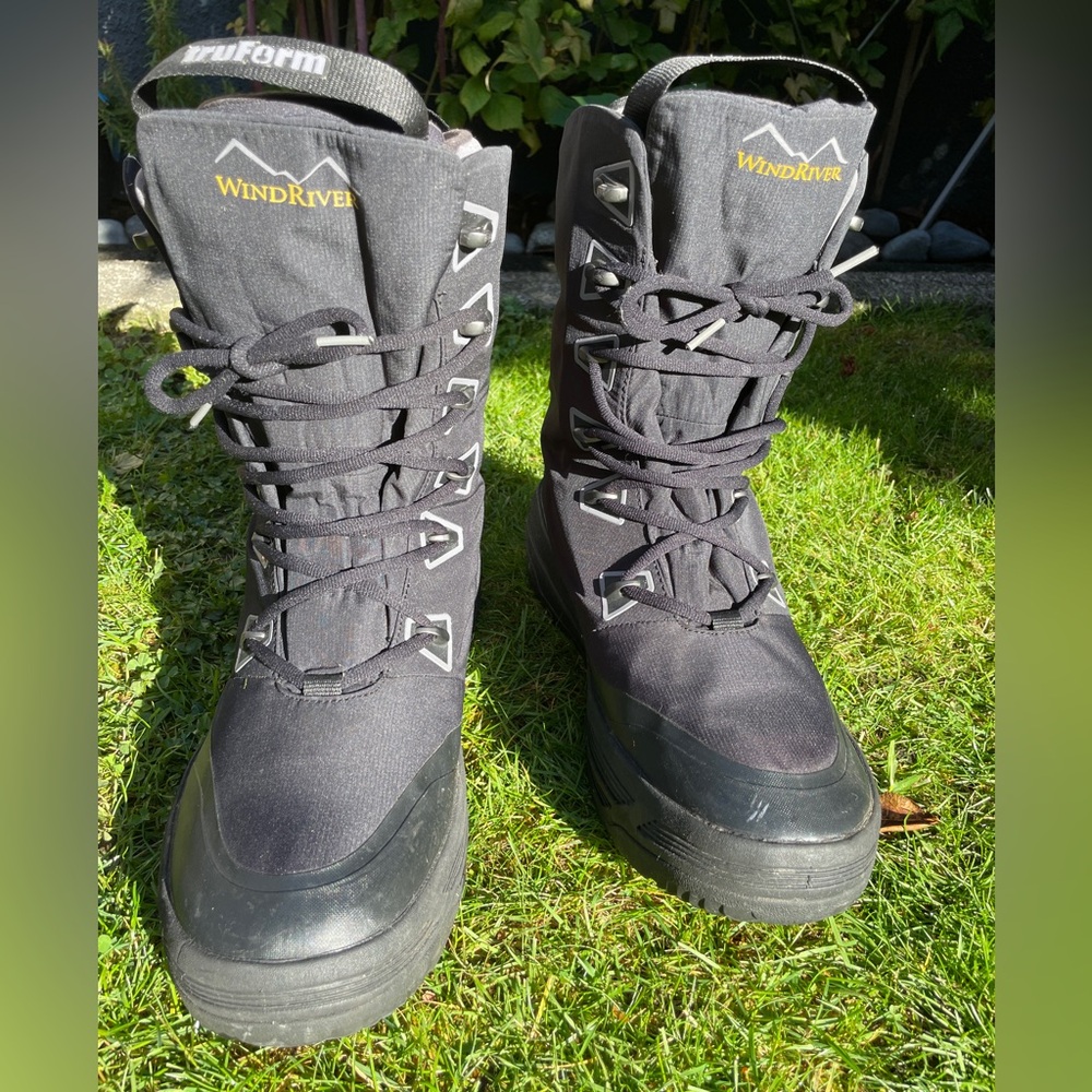 WindRiver hyper dri waterproof black boots warm size US12 - Picture 2 of 14